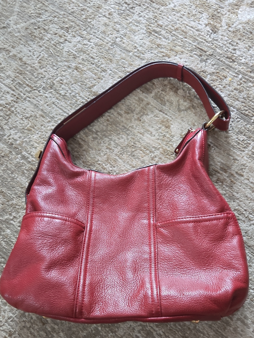TIGNANELLO Red Leather Shoulder Bag - Classic Women's Carryall